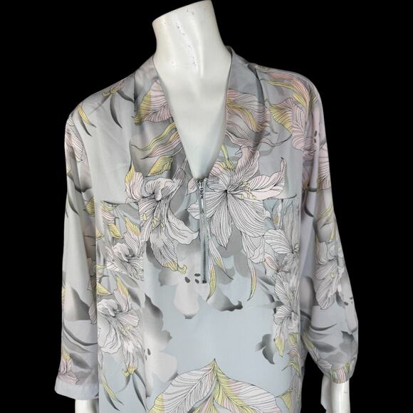 Jaclyn Smith Collection Women's XL Balloon Sleeve Lightweight Blouse Zip-Front - Picture 2 of 14